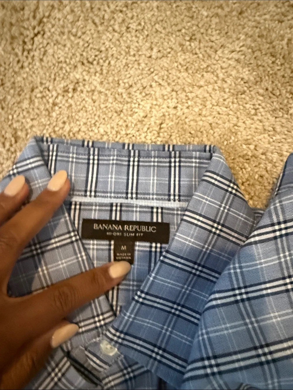 Banana Republic Light Blue Plaid Dress Shirt